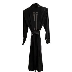 Heidi Merrick Casual Grace summer Robe Black